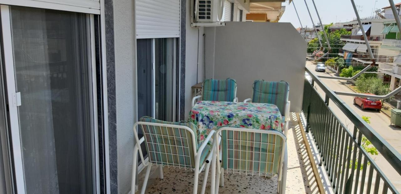 Zoi Apartments Paralia Dionysiou Exterior photo