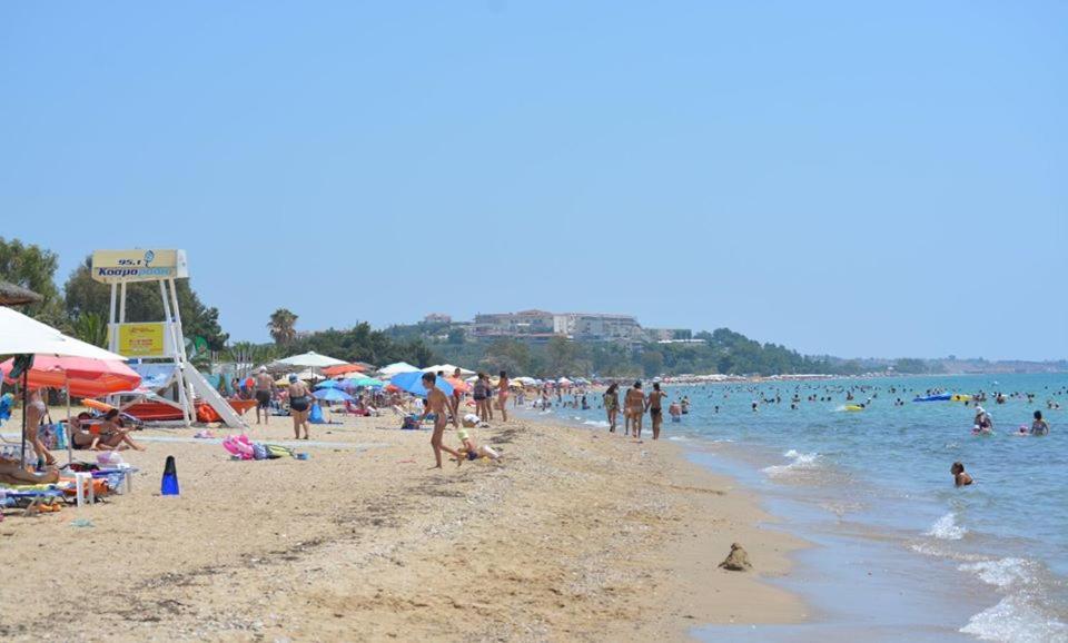 Zoi Apartments Paralia Dionysiou Exterior photo